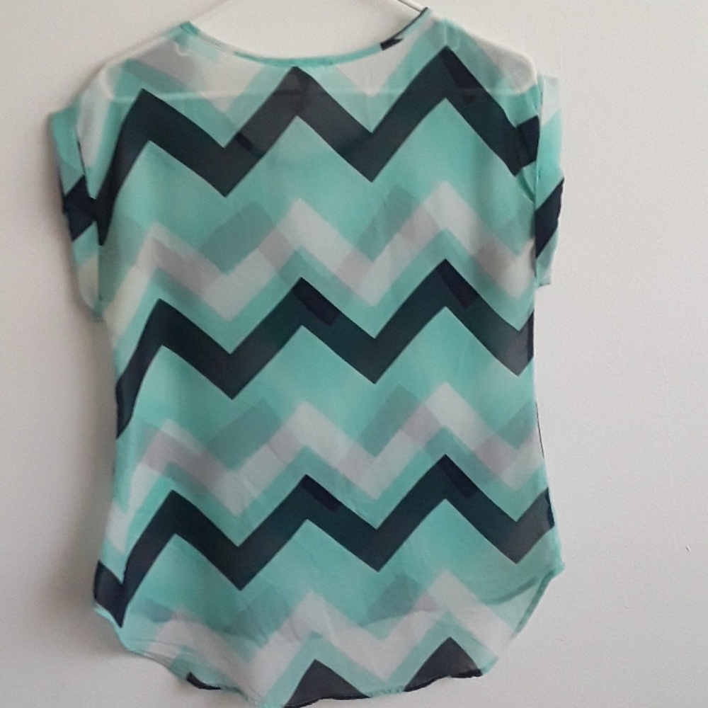 Blouse - Picture 3 of 3